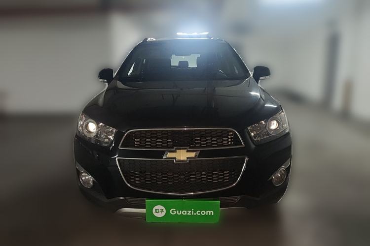 Used Chevrolet Captiva 2012 2.4L 4x4 Flagship Edition 7 Seats Front