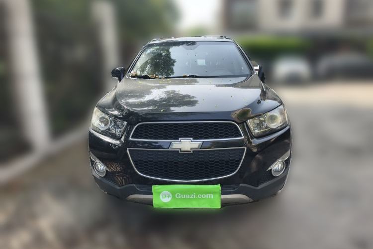 Used Chevrolet Captiva 2012 2.4L 4x4 Luxury Edition 5 Seats Front