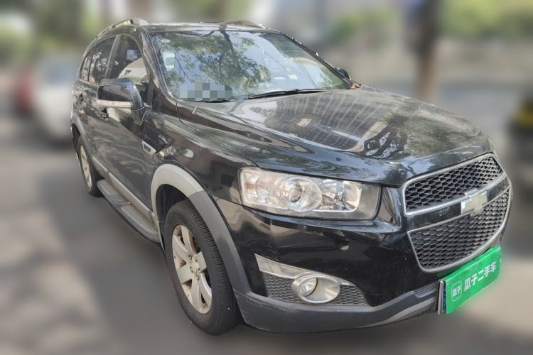 Used Chevrolet Captiva 2012 2.4L Two-Wheel Drive City Edition 5 Seats Front Right 45 Deg