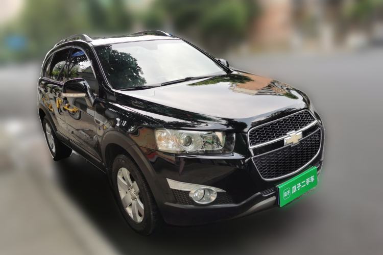 Used Chevrolet Captiva 2012 2.4L Two-Wheel Drive City Edition 5 Seats Front Right 45 Deg