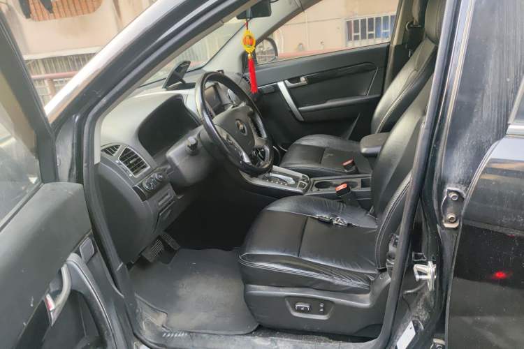 Used Chevrolet Captiva 2012 2.4L 4x4 Flagship Edition 7 Seats Left Front Seat