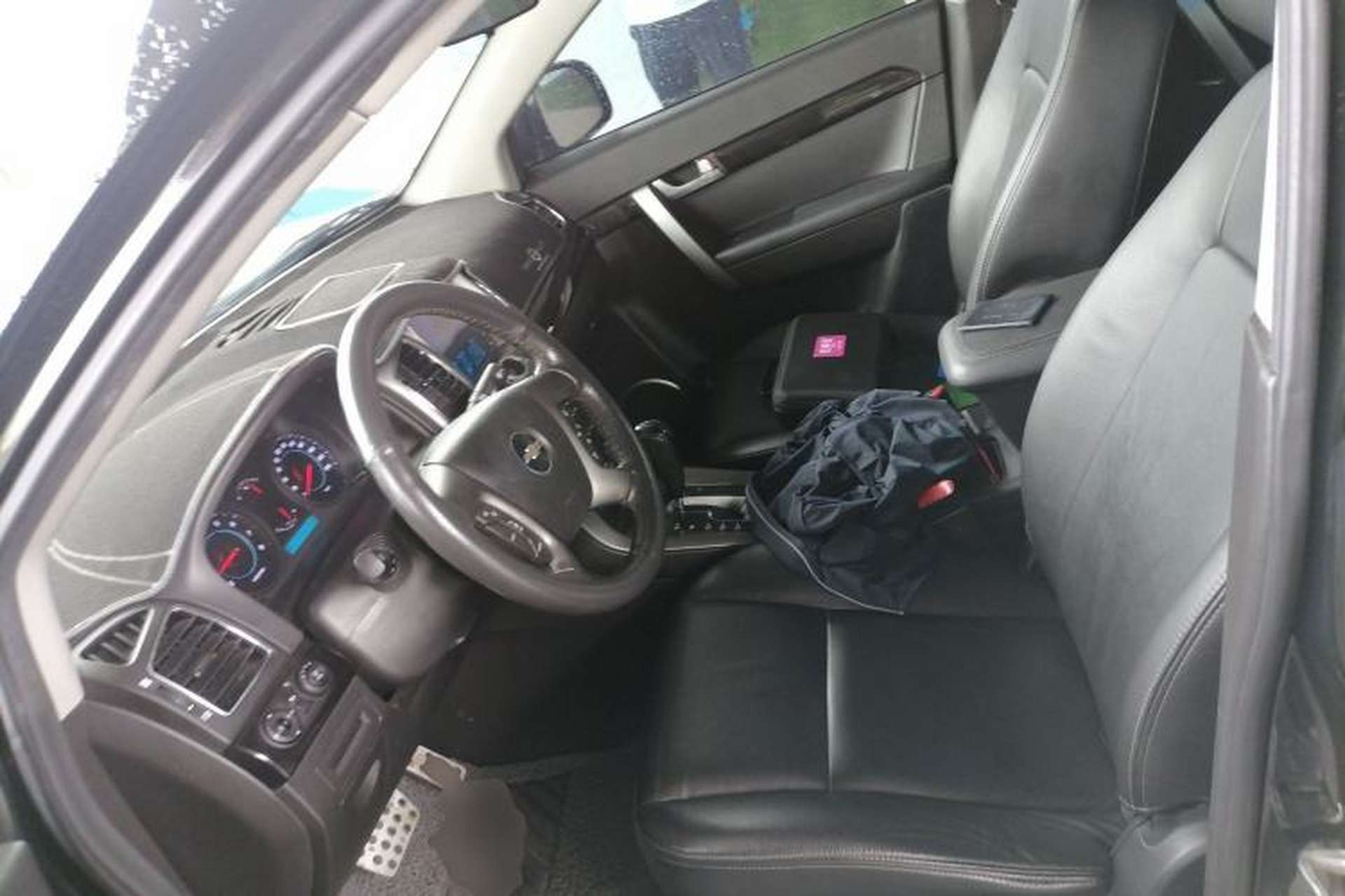 Used Chevrolet Captiva 2012 2.4L 4x4 Flagship Edition 7 Seats Left Front Seat