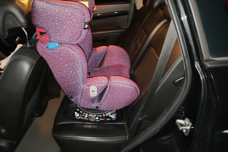 Used Chevrolet Captiva 2012 2.4L 4x4 Flagship Edition 7 Seats Left Rear Seat