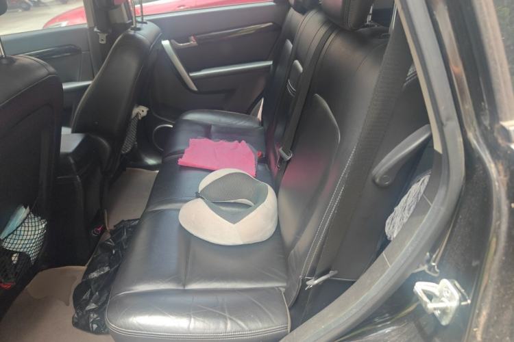 Used Chevrolet Captiva 2012 2.4L 4x4 Flagship Edition 7 Seats Left Rear Seat