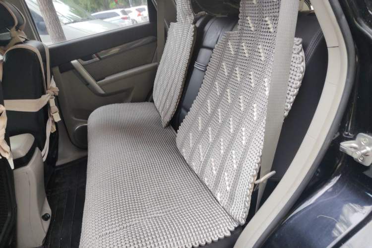 Used Chevrolet Captiva 2012 2.4L Two-Wheel Drive City Edition 5 Seats Left Rear Seat