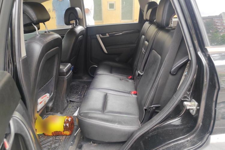 Used Chevrolet Captiva 2012 2.4L 4x4 Flagship Edition 7 Seats Left Rear Seat