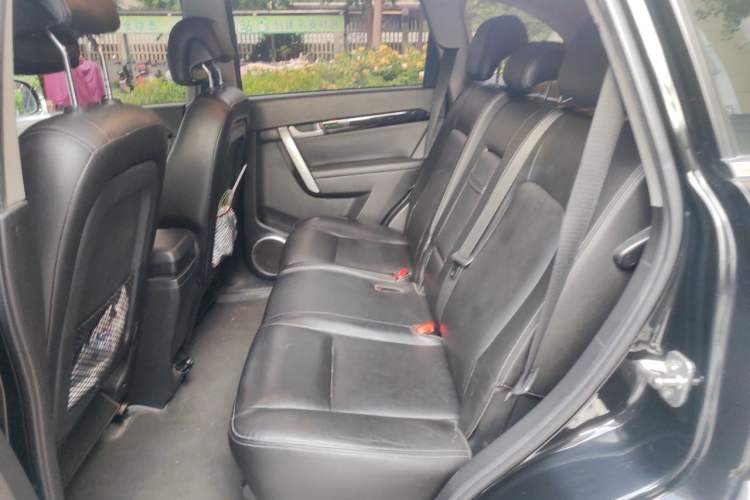 Used Chevrolet Captiva 2012 2.4L 4x4 Flagship Edition 7 Seats Left Rear Seat