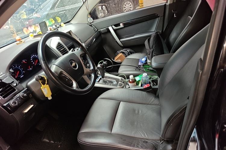 Used Chevrolet Captiva 2012 2.4L 4x4 Flagship Edition 7 Seats Left Rear Seat
