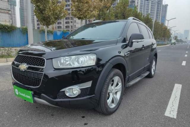 Used Chevrolet Captiva 2012 2.4L 4x4 Flagship Edition 7 Seats