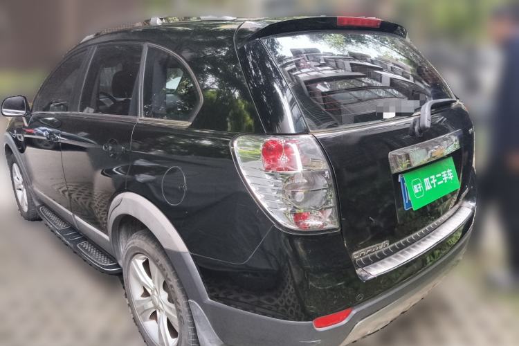 Used Chevrolet Captiva 2012 2.4L 4x4 Flagship Edition 7 Seats Rear Left 45 Deg