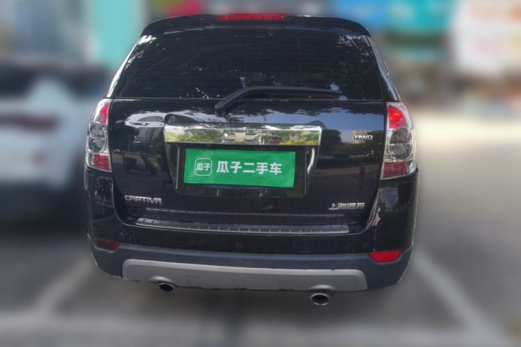 Used Chevrolet Captiva 2012 2.4L 4x4 Flagship Edition 7 Seats Rear