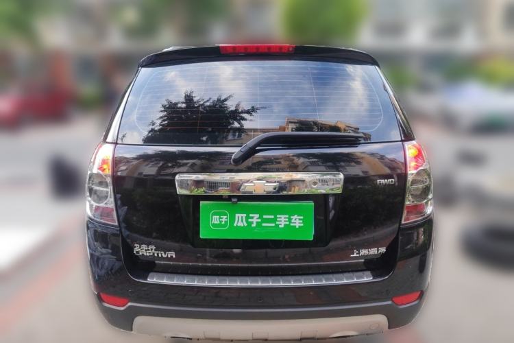 Used Chevrolet Captiva 2012 2.4L 4x4 Flagship Edition 7 Seats Rear