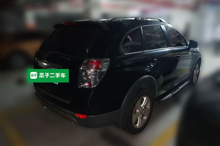Used Chevrolet Captiva 2012 2.4L 4x4 Flagship Edition 7 Seats Rear Right 45 Deg