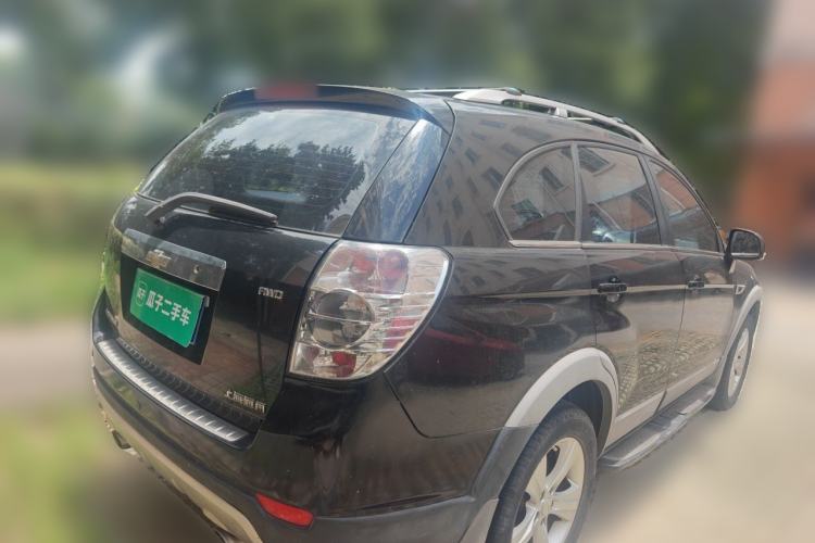 Used Chevrolet Captiva 2012 2.4L 4x4 Flagship Edition 7 Seats Rear Right 45 Deg