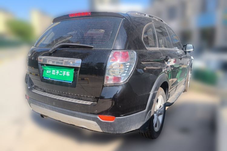 Used Chevrolet Captiva 2012 2.4L 4x4 Flagship Edition 7 Seats Rear Right 45 Deg