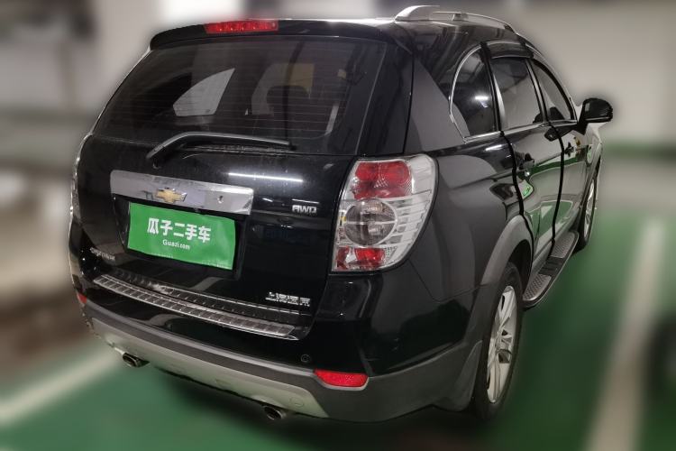 Used Chevrolet Captiva 2012 2.4L 4x4 Flagship Edition 7 Seats Rear Right 45 Deg