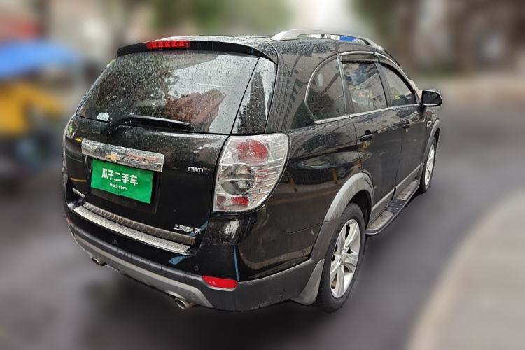 Used Chevrolet Captiva 2012 2.4L 4x4 Flagship Edition 7 Seats Rear Right 45 Deg
