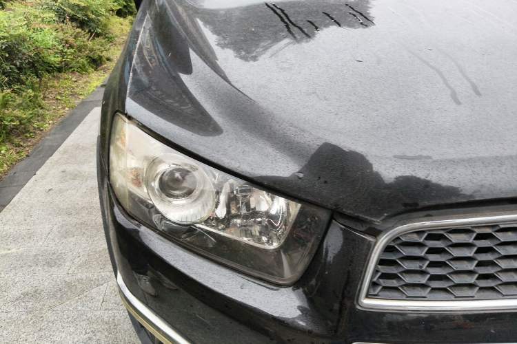 Used Chevrolet Captiva 2012 2.4L 4x4 Flagship Edition 7 Seats Right Front Headlight