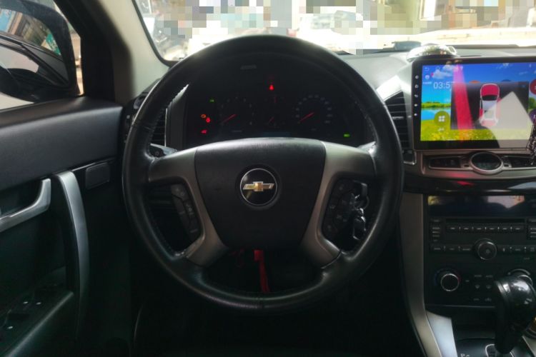 Used Chevrolet Captiva 2012 2.4L 4x4 Flagship Edition 7 Seats Steering Wheel