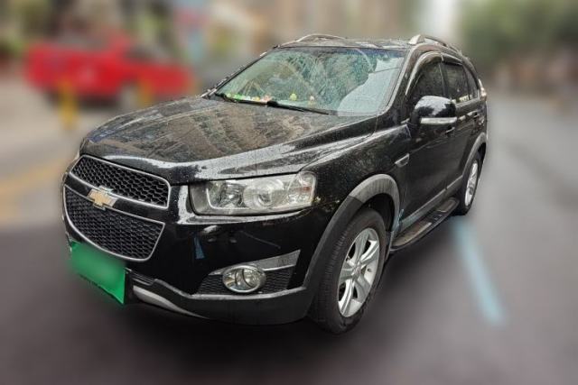 Used Chevrolet Captiva 2012 2.4L 4x4 Flagship Edition 7 Seats