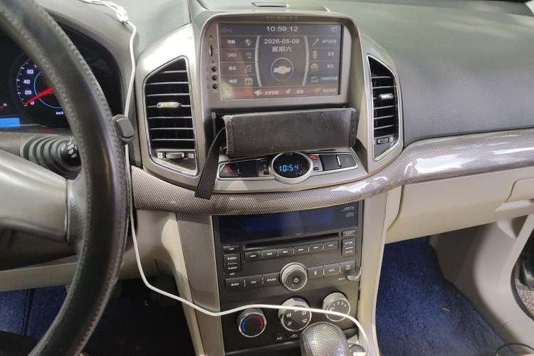Used Chevrolet Captiva 2012 2.4L Two-Wheel Drive City Edition 5 Seats Audio And AC Panel