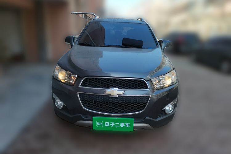 Used Chevrolet Captiva 2012 2.4L 4x4 Flagship Edition 7 Seats Front