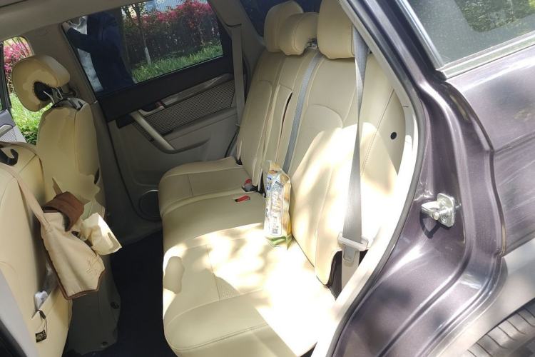 Used Chevrolet Captiva 2012 2.4L Two-Wheel Drive City Edition 5 Seats Left Rear Seat