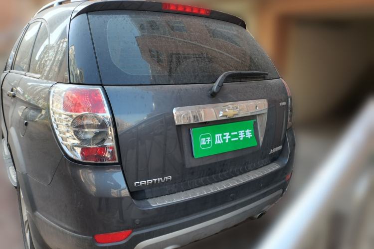 Used Chevrolet Captiva 2012 2.4L 4x4 Flagship Edition 7 Seats Rear