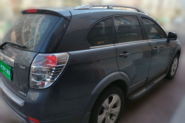 Used Chevrolet Captiva 2012 2.4L 4x4 Flagship Edition 7 Seats Rear Right 45 Deg
