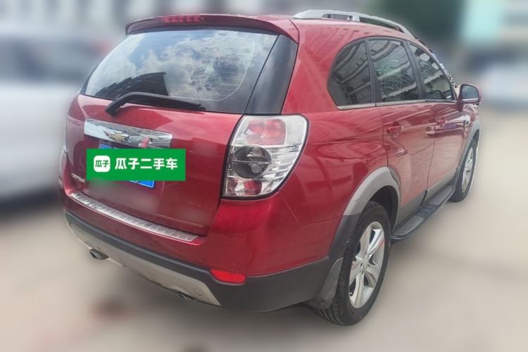 Used Chevrolet Captiva 2012 2.4L 4x4 Flagship Edition 7 Seats Rear Right 45 Deg