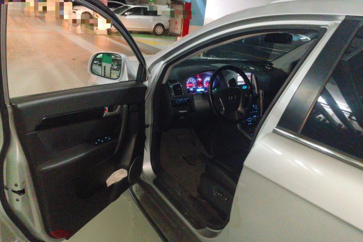 Used Chevrolet Captiva 2012 2.4L 4x4 Flagship Edition 7 Seats Driver Seat
