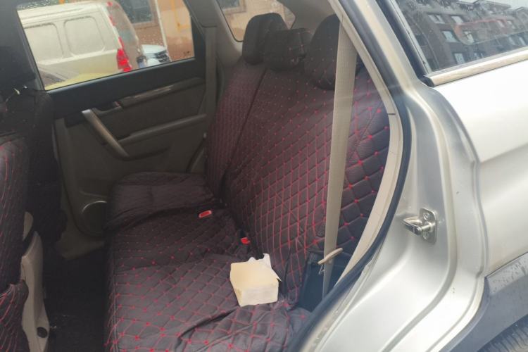 Used Chevrolet Captiva 2012 2.4L Two-Wheel Drive City Edition 5 Seats Left Rear Seat
