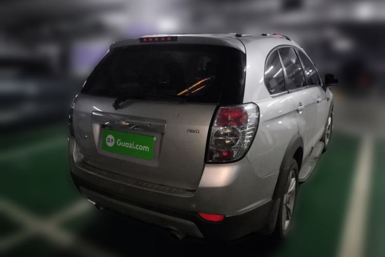 Used Chevrolet Captiva 2012 2.4L 4x4 Flagship Edition 7 Seats Rear Right 45 Deg