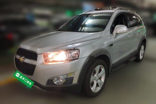 Used Chevrolet Captiva 2012 2.4L 4x4 Flagship Edition 7 Seats