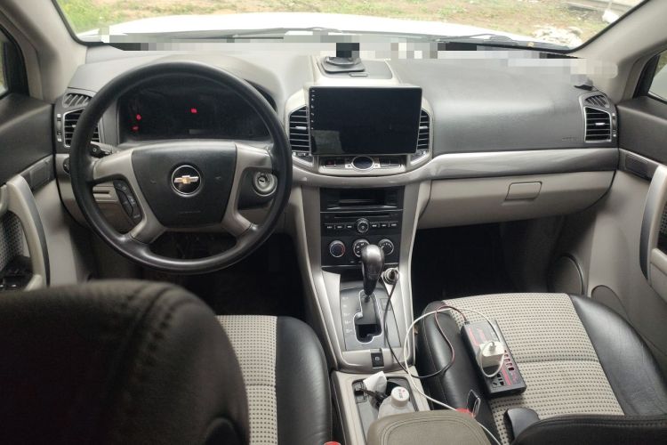 Used Chevrolet Captiva 2012 2.4L Two-Wheel Drive City Edition 5 Seats Center Console