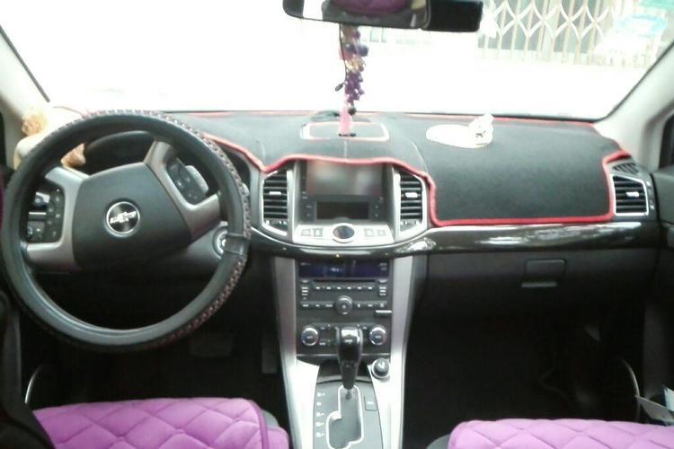 Used Chevrolet Captiva 2012 2.4L 4x4 Flagship Edition 7 Seats Center Console
