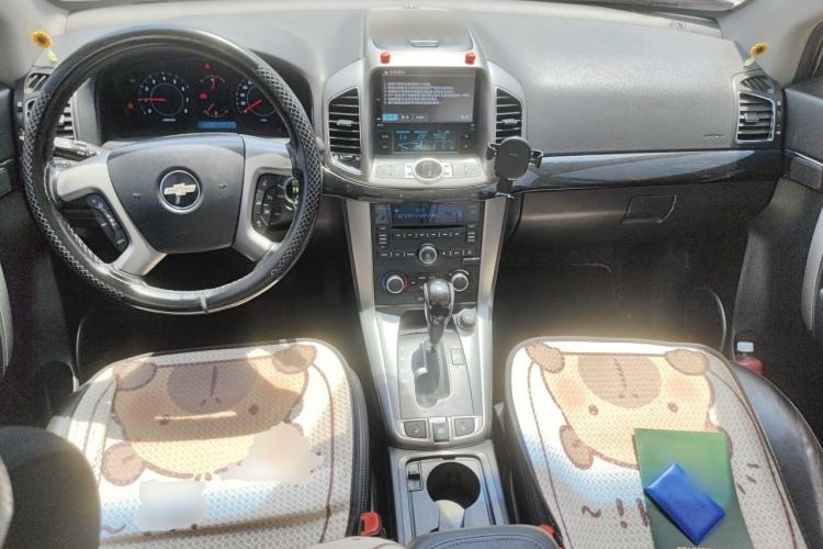 Used Chevrolet Captiva 2012 2.4L 4x4 Flagship Edition 7 Seats Center Console