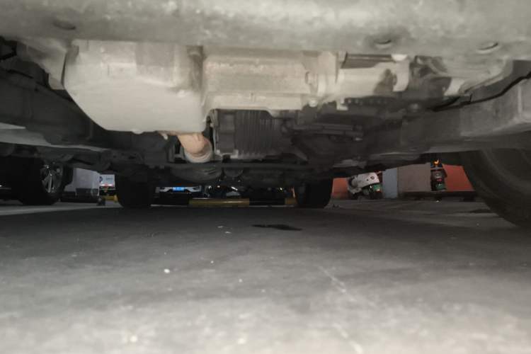 Used Chevrolet Captiva 2012 2.4L 4x4 Flagship Edition 7 Seats Chassis Front