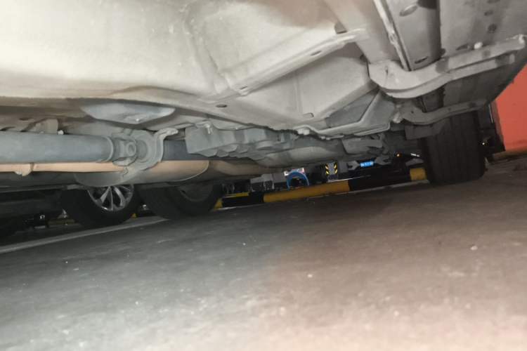Used Chevrolet Captiva 2012 2.4L 4x4 Flagship Edition 7 Seats Chassis Front Left