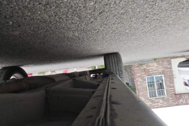 Used Chevrolet Captiva 2012 2.4L 4x4 Flagship Edition 7 Seats Chassis Front Right