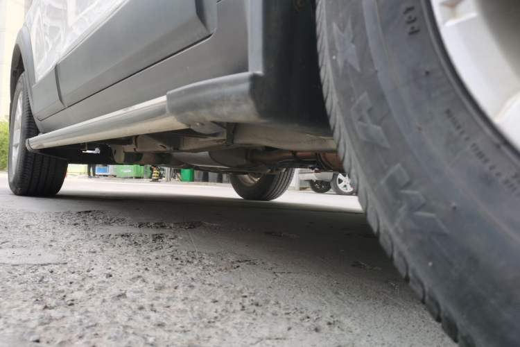 Used Chevrolet Captiva 2012 2.4L Two-Wheel Drive City Edition 5 Seats Chassis Front Right