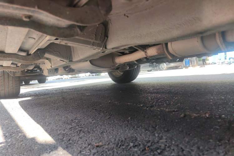 Used Chevrolet Captiva 2012 2.4L 4x4 Flagship Edition 7 Seats Chassis Front Right