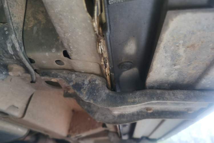 Used Chevrolet Captiva 2012 2.4L 4x4 Flagship Edition 7 Seats Chassis Rear Right