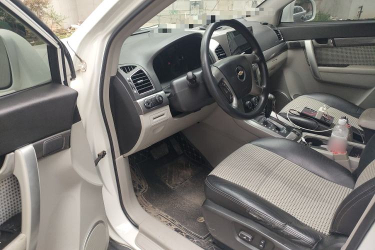 Used Chevrolet Captiva 2012 2.4L Two-Wheel Drive City Edition 5 Seats Driver Seat