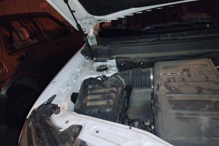Used Chevrolet Captiva 2012 2.4L Two-Wheel Drive City Edition 5 Seats Engine Bay Right