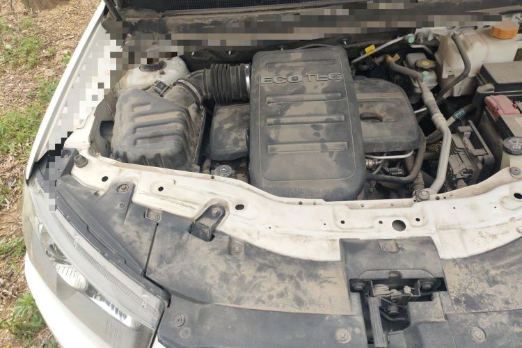 Used Chevrolet Captiva 2012 2.4L Two-Wheel Drive City Edition 5 Seats Engine Bay Right