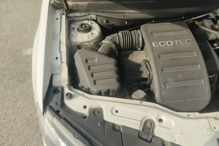 Used Chevrolet Captiva 2012 2.4L Two-Wheel Drive City Edition 5 Seats Engine Bay Right