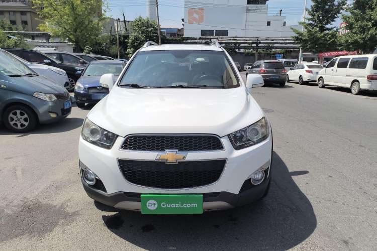 Used Chevrolet Captiva 2012 2.4L 4x4 Flagship Edition 7 Seats Exterior 1