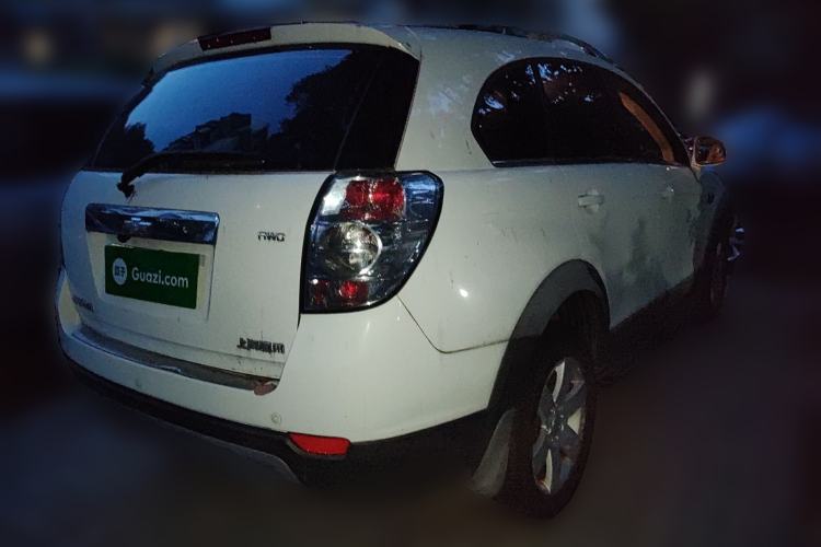 Used Chevrolet Captiva 2012 2.4L 4x4 Luxury Edition 5 Seats Exterior 5