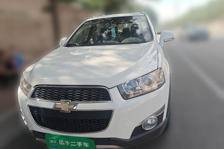 Used Chevrolet Captiva 2012 2.4L 4x4 Flagship Edition 7 Seats Front
